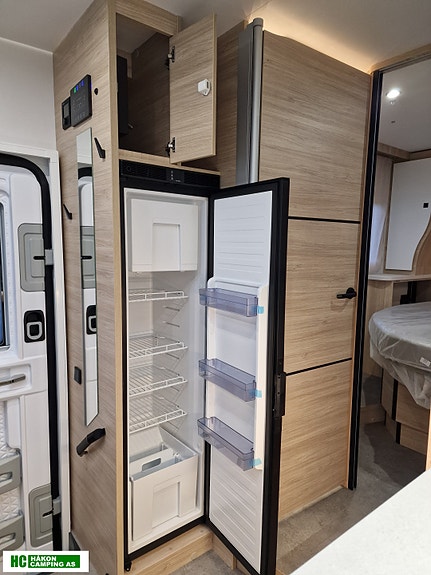 Challenger 318 ULTIMATE EDITION Fiat Ducato 140 hk 2,2L automat 21 of 27
