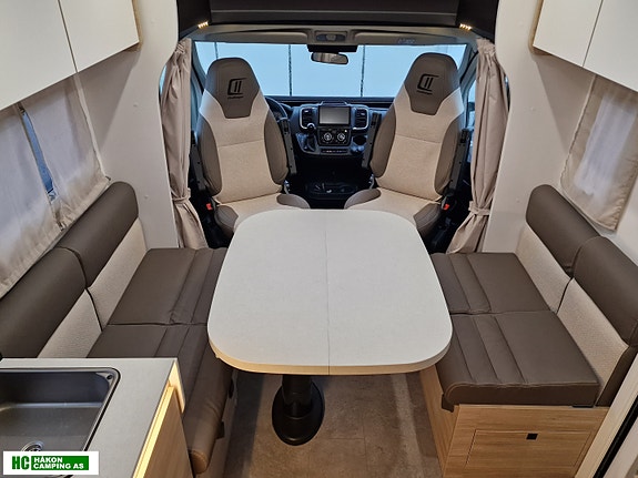 Challenger 318 ULTIMATE EDITION Fiat Ducato 140 hk 2,2L automat 16 of 27