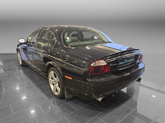 Jaguar S-TYPE 3 of 5