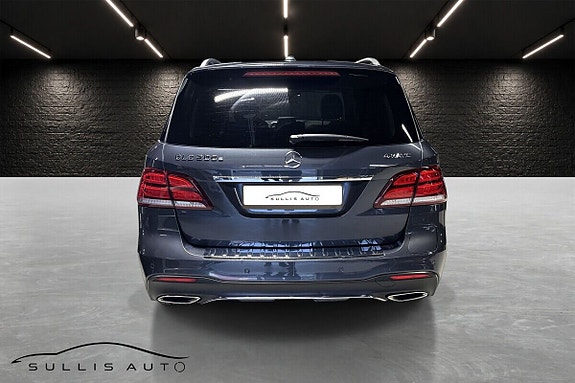 Mercedes-Benz GLE500 e 6 of 18