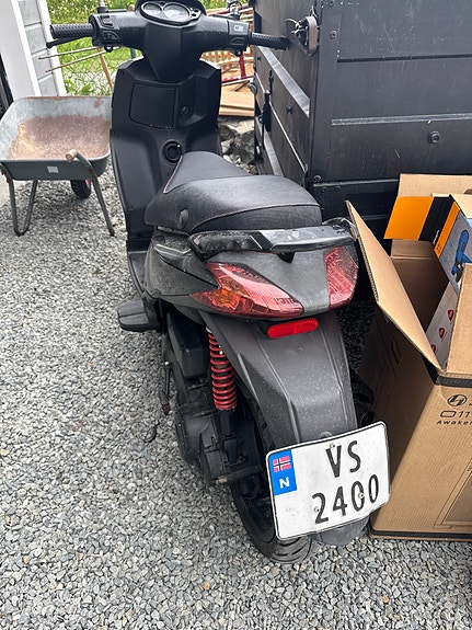 Derbi Variant Sport 4 of 5