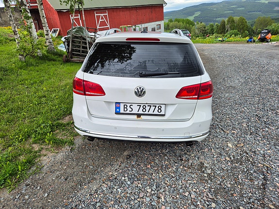 Volkswagen Passat 4 of 5