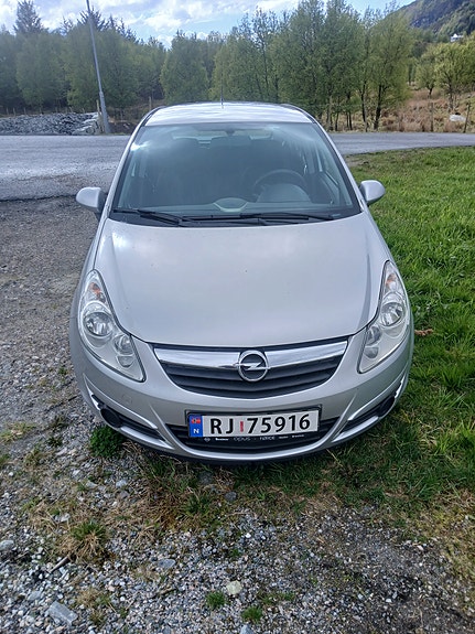Opel Corsa 4 of 5