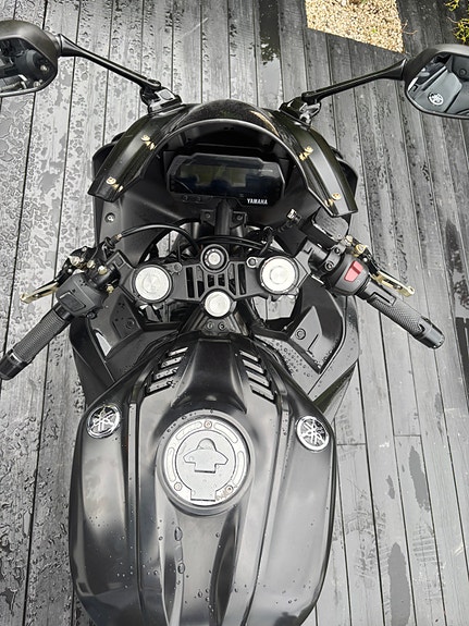 Yamaha YZF-R 125 5 of 7