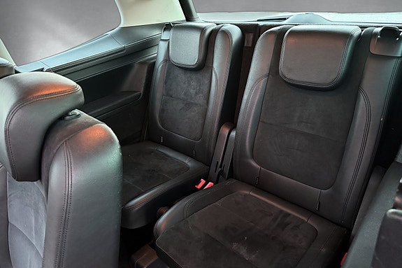 Volkswagen Sharan 25 of 30