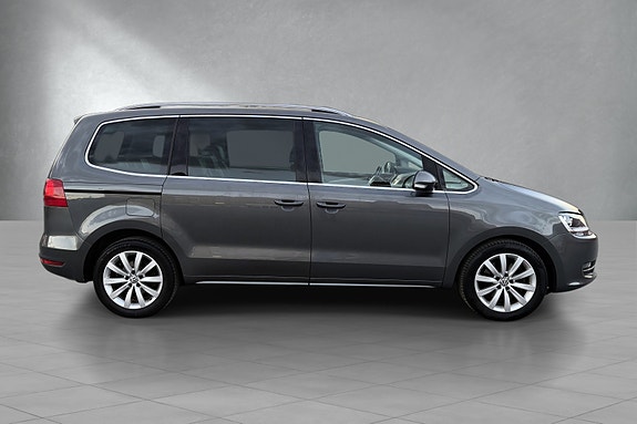 Volkswagen Sharan 9 of 30