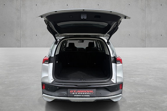 Maxus Euniq 6 20 of 20