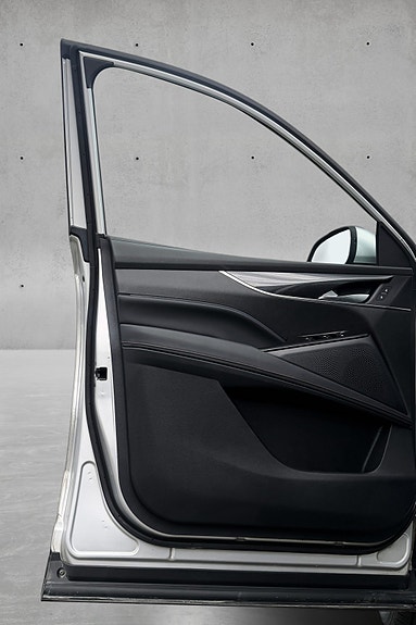 Maxus Euniq 6 18 of 20