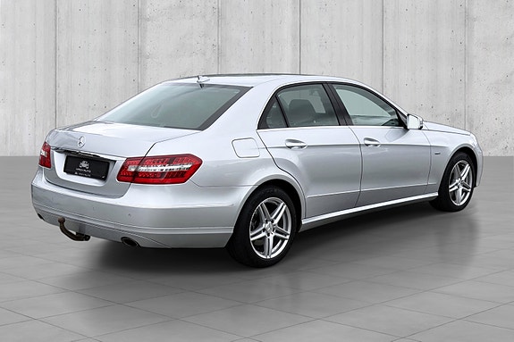Mercedes-Benz E-Klasse 5 of 5