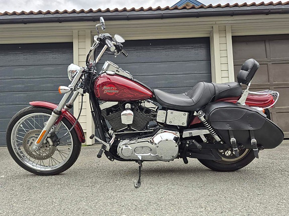 Harley-Davidson FXDWG Dyna Wide Glide 3 of 5