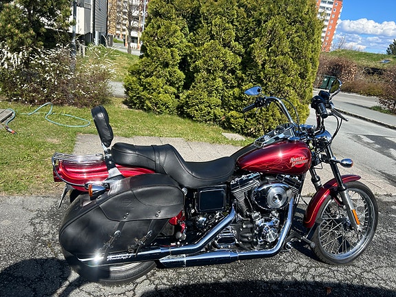 Harley-Davidson FXDWG Dyna Wide Glide 2 of 5