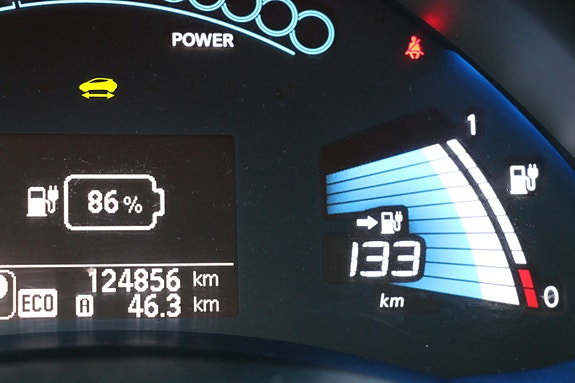 Nissan Leaf 12 of 30