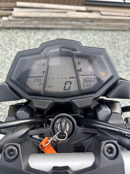 Yamaha MT-125 3 of 5