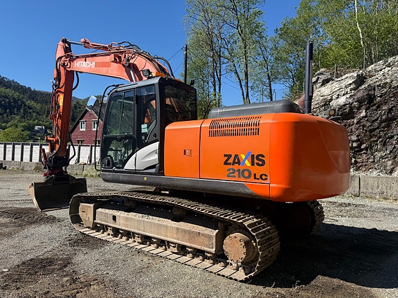 Hitachi ZX210LC-5B 2 of 5