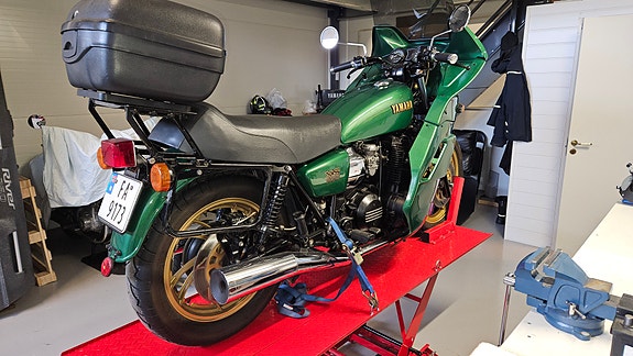 Yamaha XS 1100 3 of 5