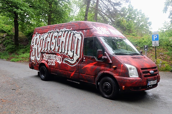 Ford Transit 350L Kombi 2 of 5