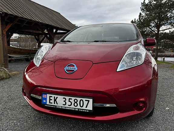 Nissan Leaf 2 of 30