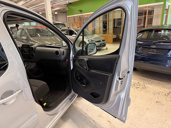 Citroen Berlingo 12 of 21
