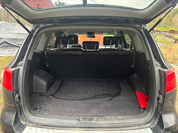 Hyundai Santa Fe 5 of 5