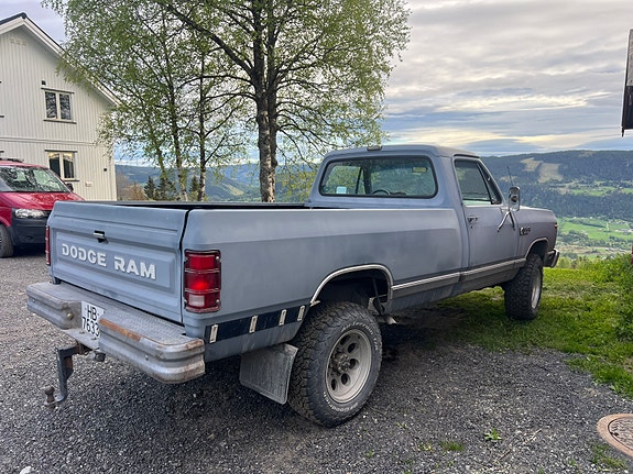 Dodge RAM 250 4 of 5