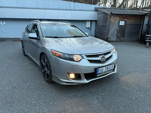 Honda Accord 2 of 13