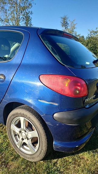 Peugeot 206 4 of 11