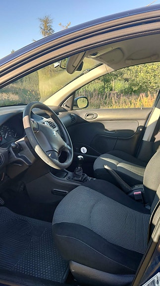 Peugeot 206 7 of 11