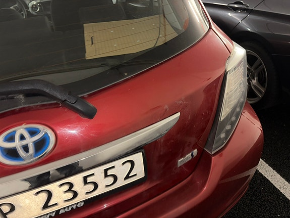 Toyota Yaris 18 of 18