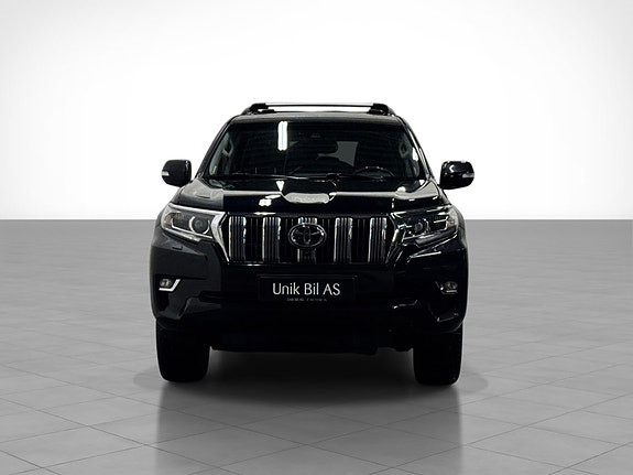 Toyota Land Cruiser 5 of 5