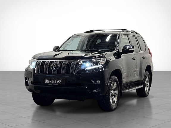 Toyota Land Cruiser 2 of 5