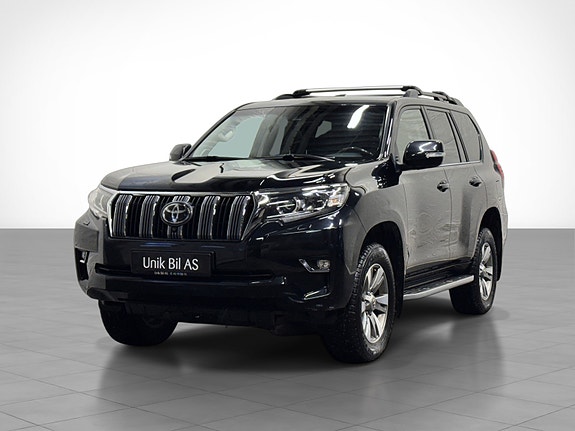 Toyota Land Cruiser 3 of 5