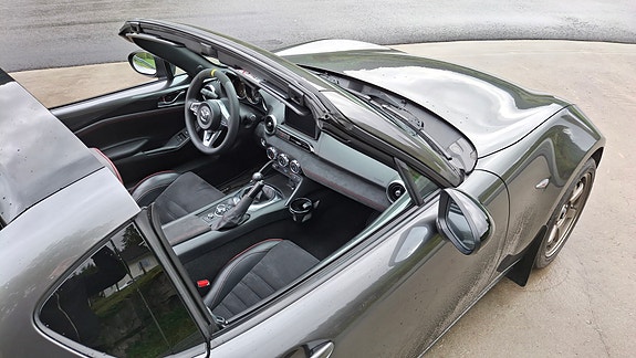 Mazda MX-5 26 of 30