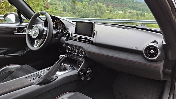 Mazda MX-5 20 of 30