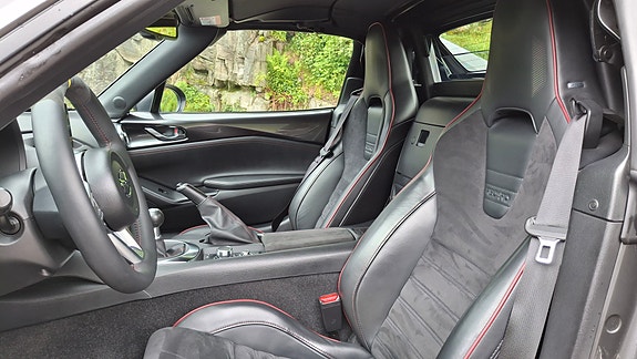 Mazda MX-5 18 of 30