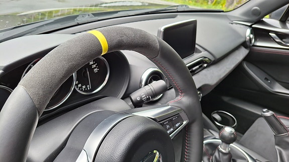 Mazda MX-5 10 of 30