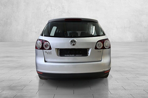 Volkswagen Golf Plus 21 of 27