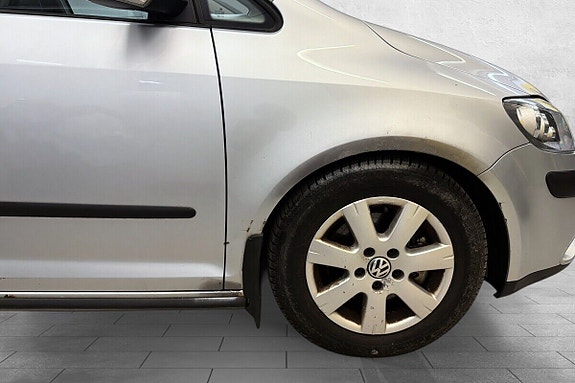 Volkswagen Golf Plus 17 of 27