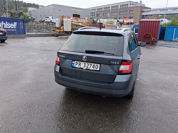 Skoda Fabia 5 of 14