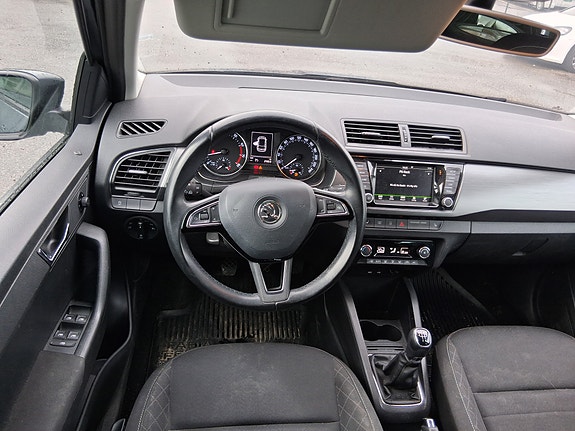 Skoda Fabia 9 of 14