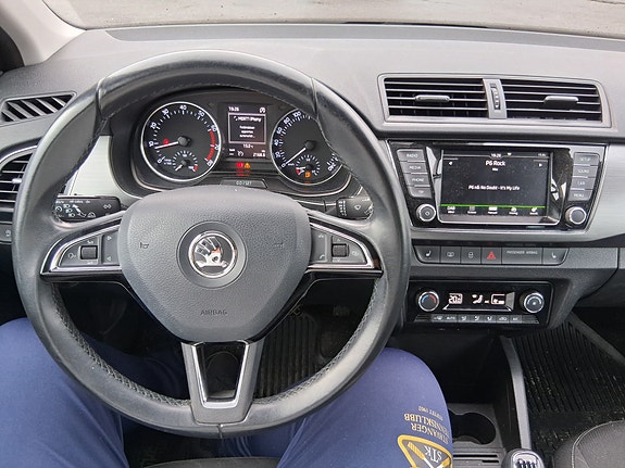 Skoda Fabia 12 of 14