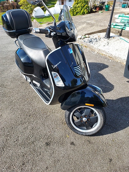Vespa GTS 125 4 of 4