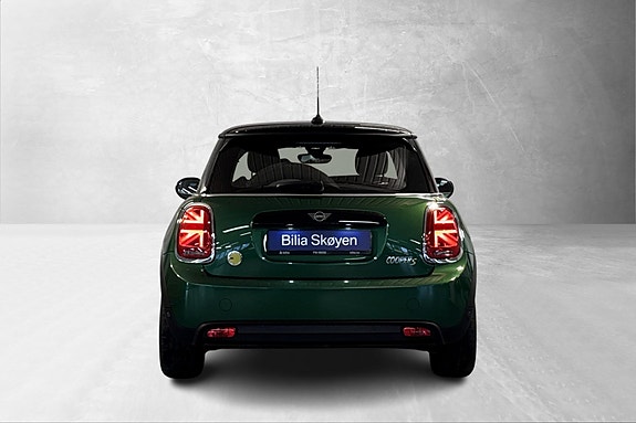 MINI Cooper SE 4 of 5