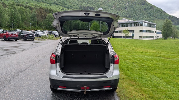 Suzuki SX4 S-Cross 7 of 17