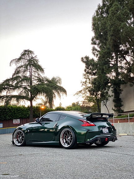 Nissan 370z 8 of 8