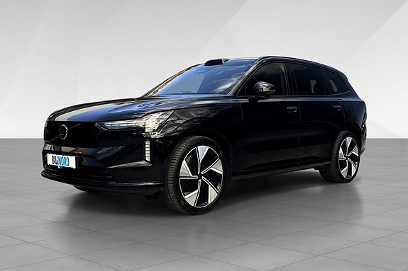 Volvo EX90 2 of 20