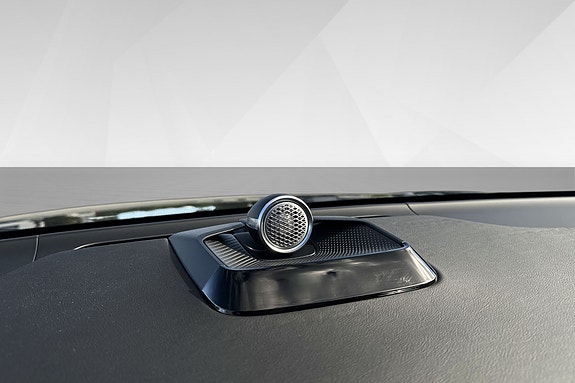 Volvo EX90 14 of 20