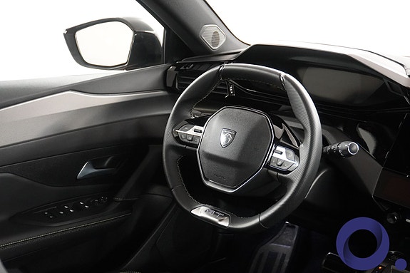 Peugeot e-308 13 of 30