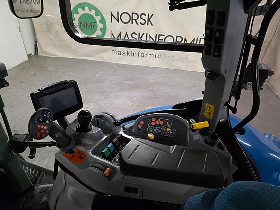 New Holland T6.160 AC 13 of 16