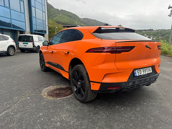Jaguar I-PACE 28 of 30