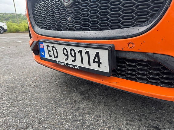Jaguar I-PACE 8 of 30
